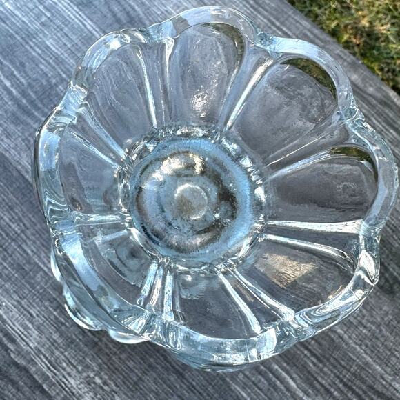 Toscana Bohemia Heavy Czech 10" Crystal Vase Layered Petal Frosted Accent Design - Picture 7 of 8